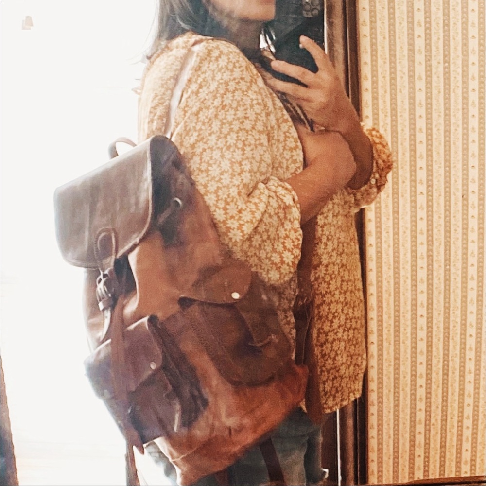 Handmade Leather Backpack - Picture 3 of 6